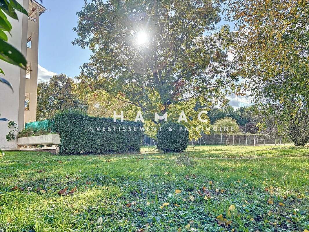 Appartement à SAINTE-FOY-LES-LYON