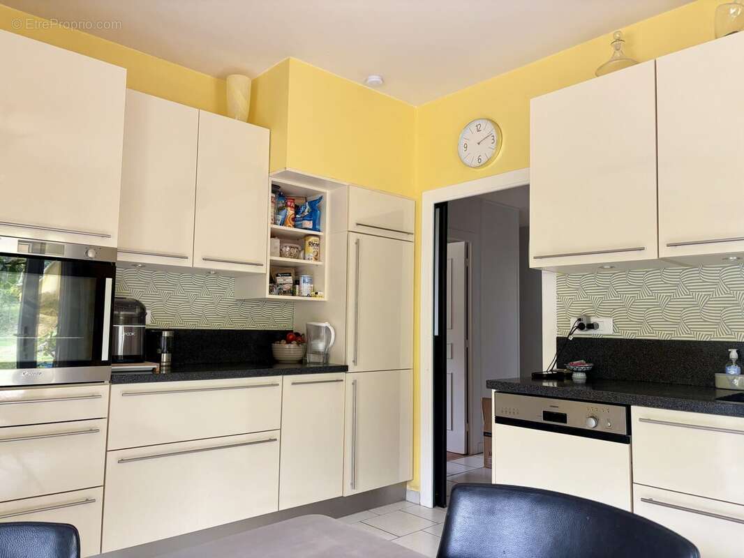 Appartement à PUJOLS