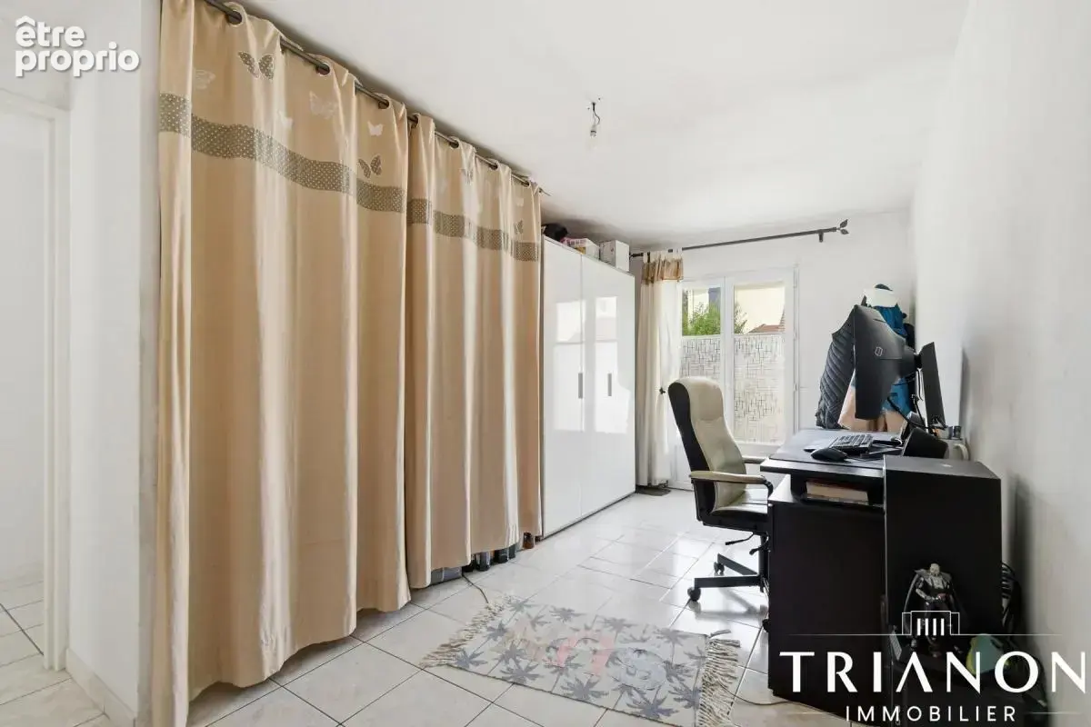 Maison 4/5 chambres – Quartier Trianon - Jardin - Garage - photo 11