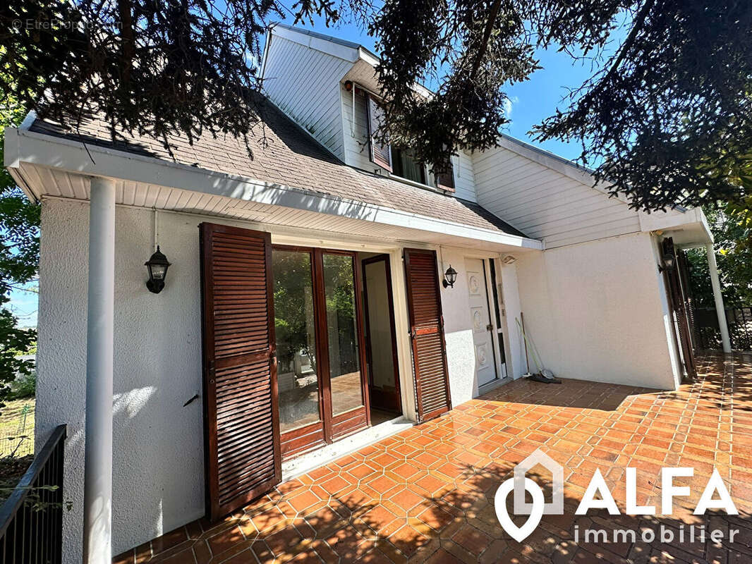 Maison à DEUIL-LA-BARRE