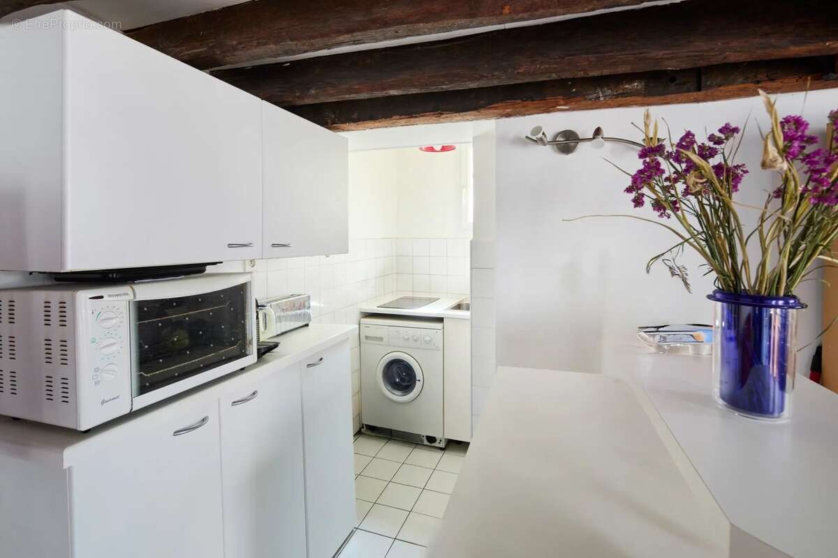 Appartement à PARIS-6E