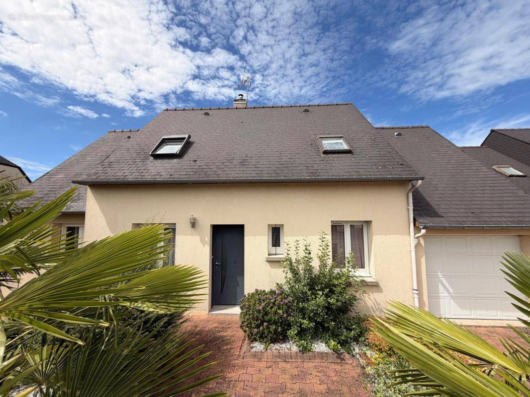 Maison à SAINT-M'HERVE