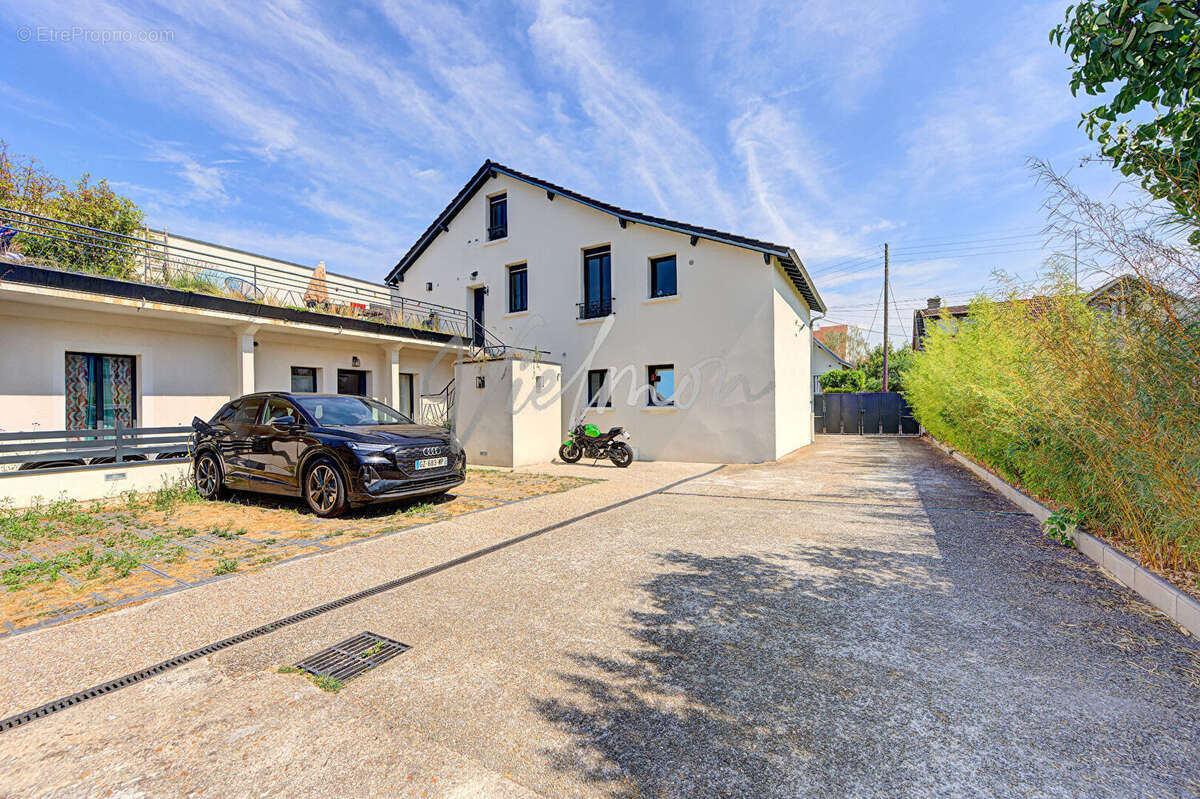 Appartement Poissy 4 pièce(s) 90 m2 - photo 18