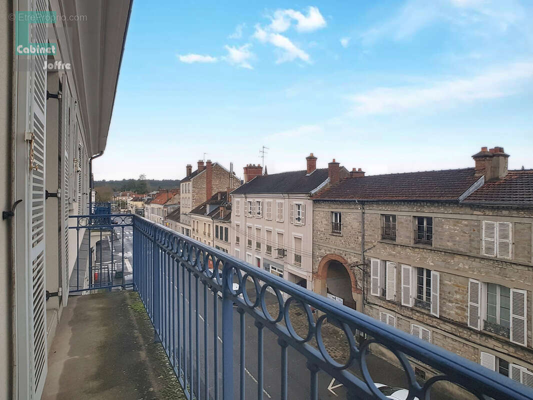 Appartement à FONTAINEBLEAU