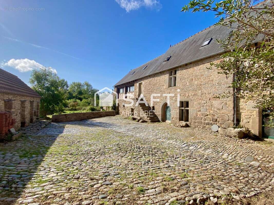 Photo 4 - Maison à CAMLEZ