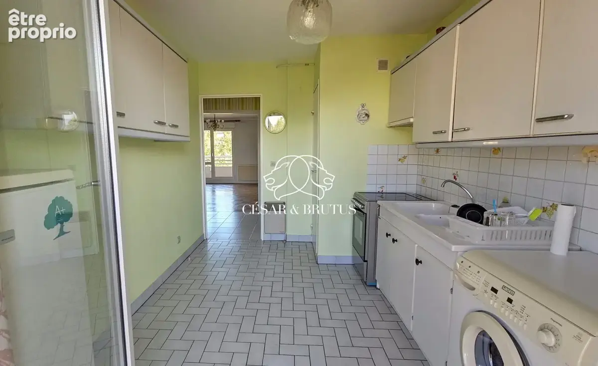 Appartement 3 pièces 78 m² à vendre à Lyon-8e (69008) - photo 8