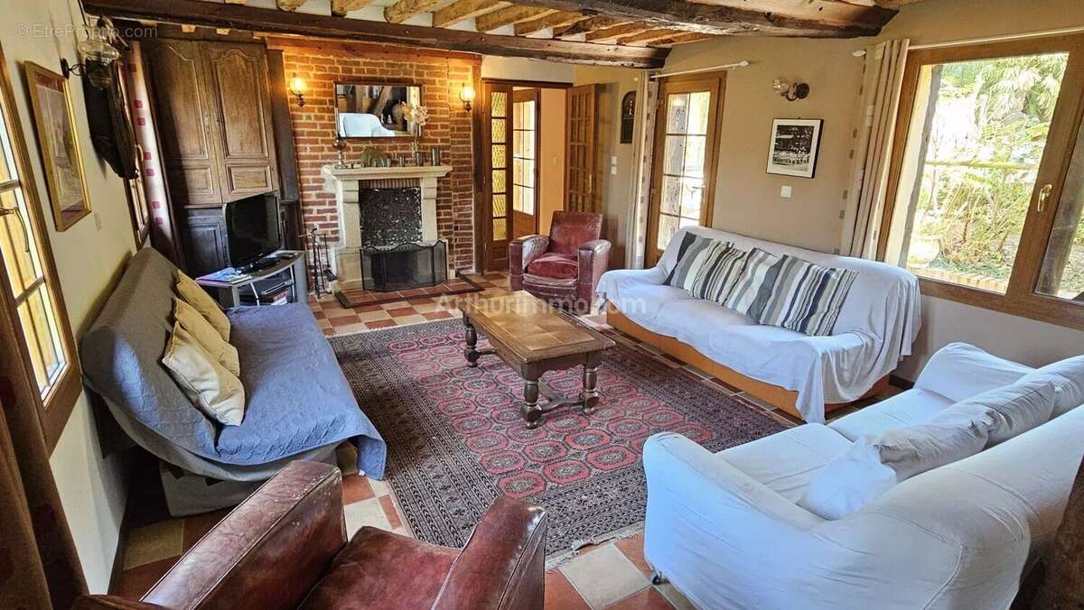 Maison à BASSENEVILLE