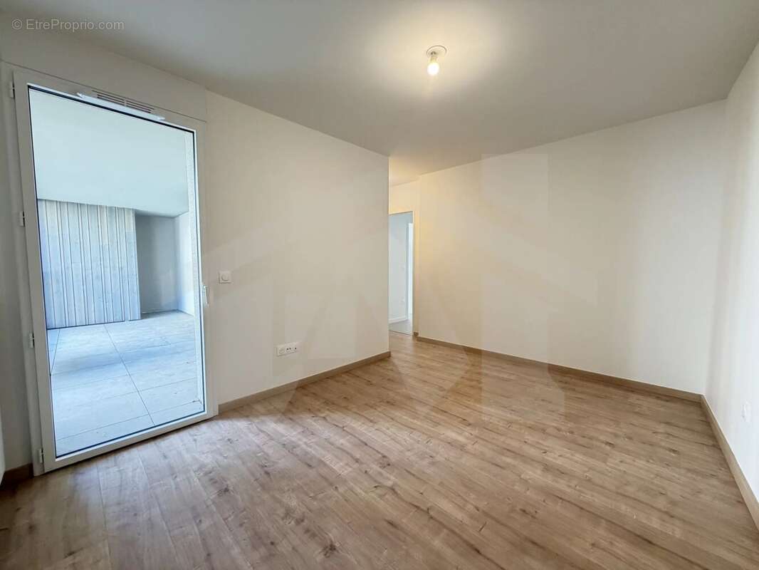 Appartement 3P+C 72.5m2 - photo 11