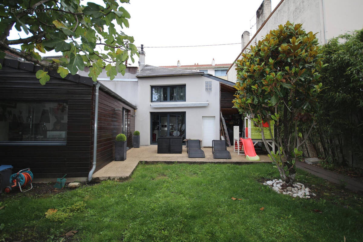 Maison à TARBES