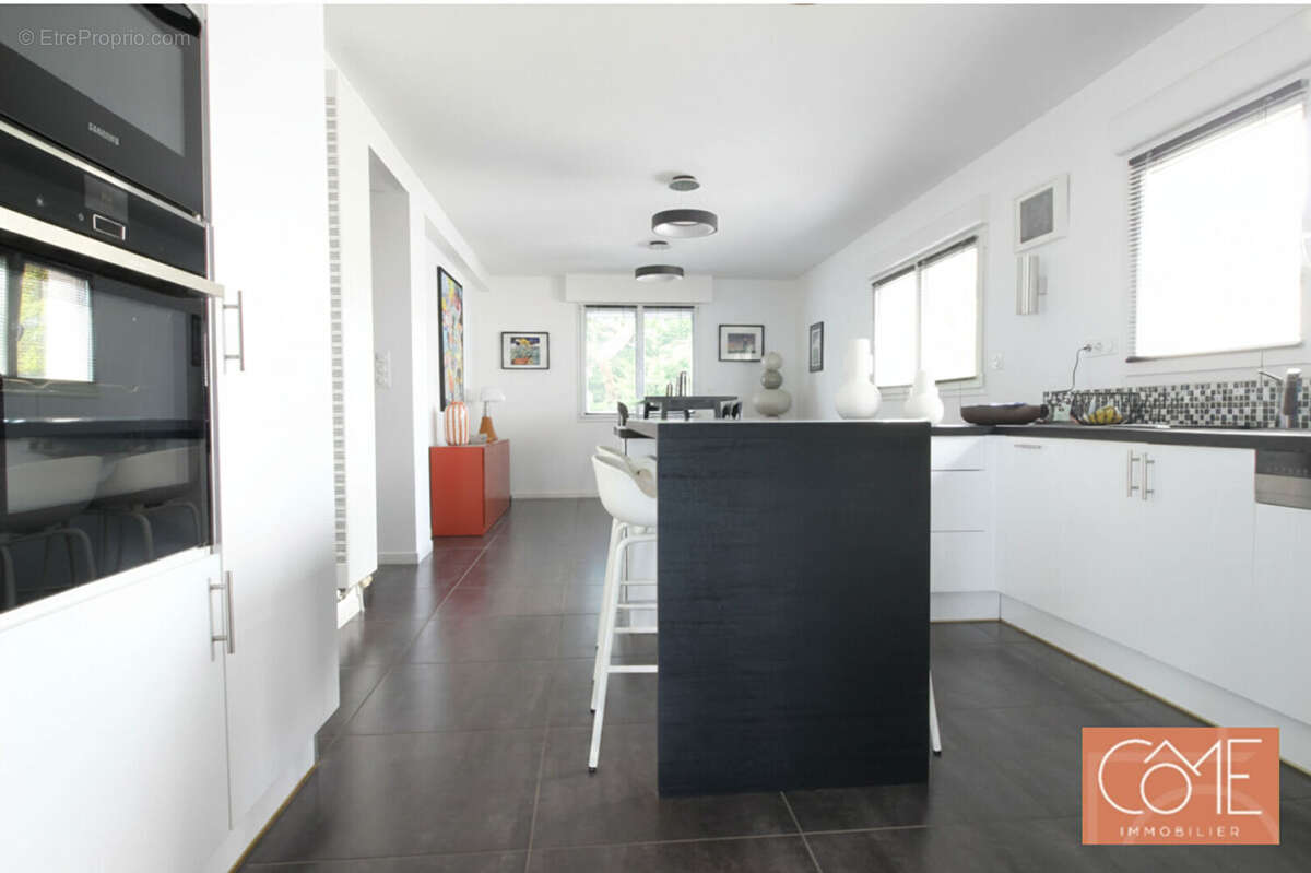 Cesson-sevigne - la menouriais - maison  renovee en  2022 - espace de vie de  plus de  95 m² - 234 m² hab - terrain de 668 m² -  - photo 6