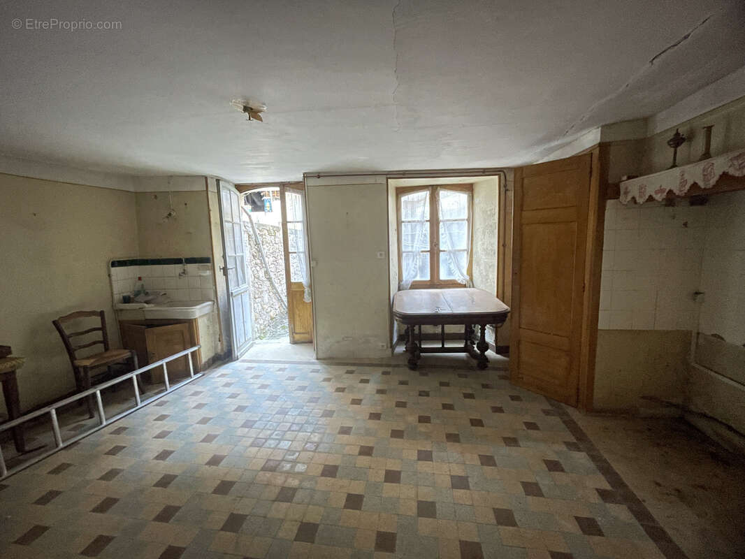 Maison à SAINT-AFFRIQUE