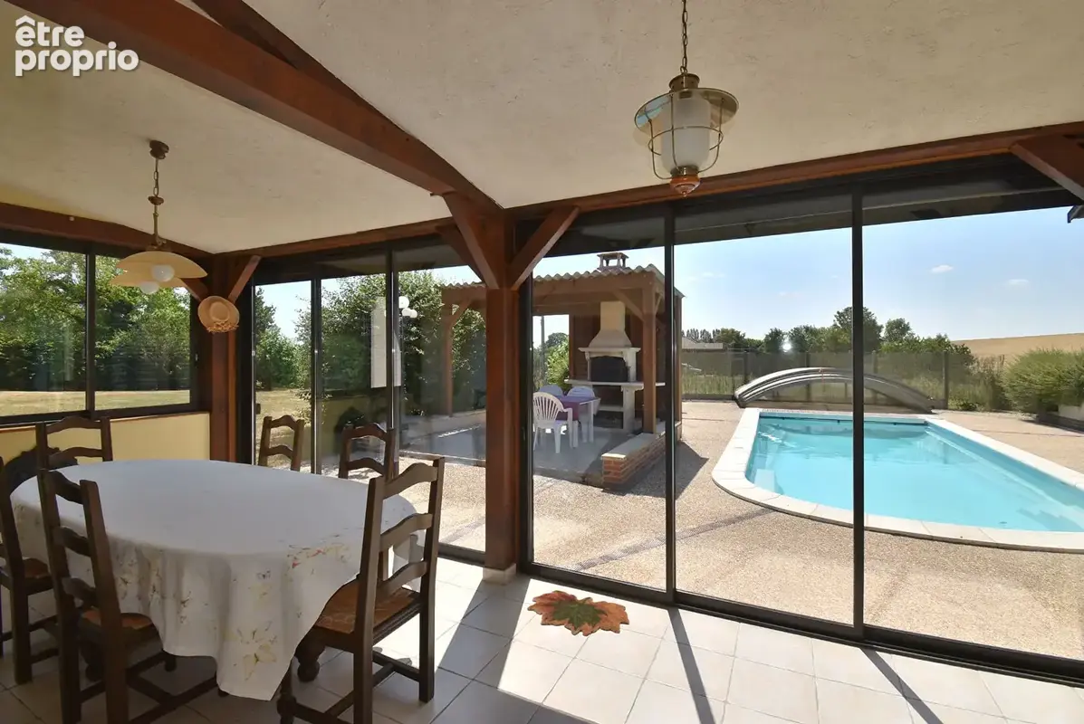 Maison de 7 pièces avec piscine - photo 5