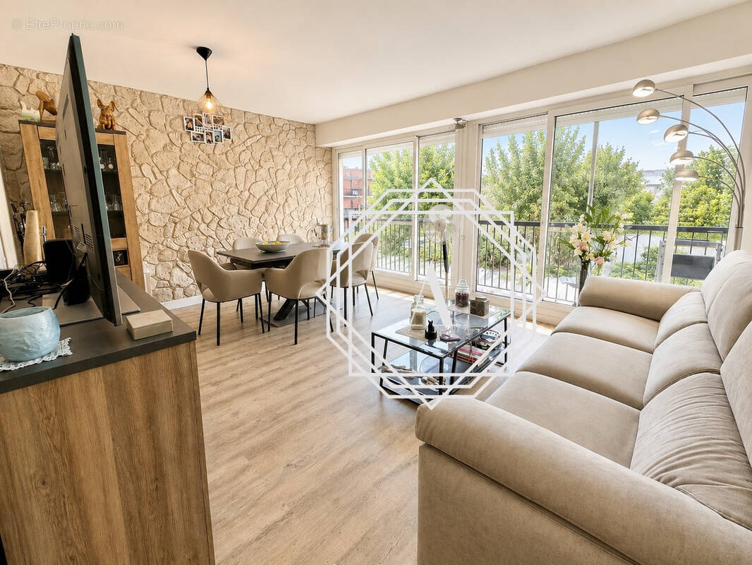 Appartement à PONTOISE