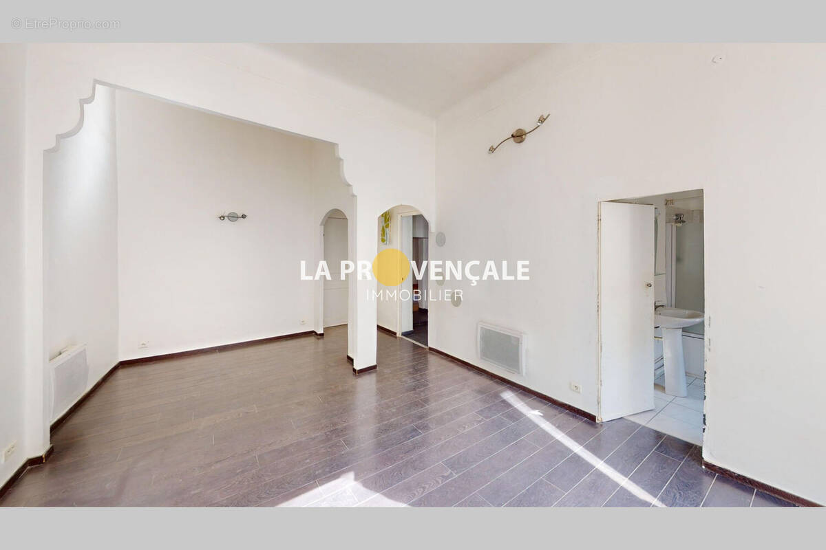 Appartement à TRETS