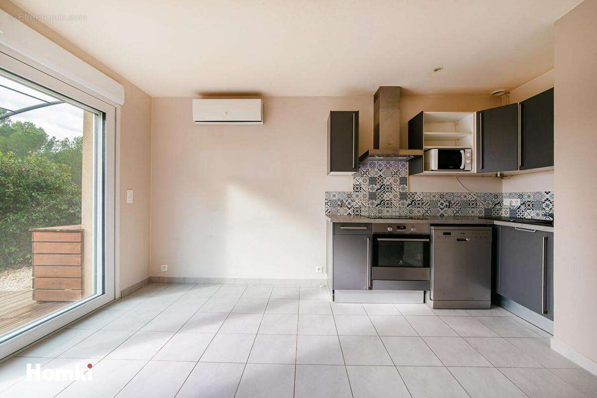 Appartement à PERTUIS