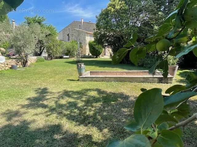 Cazan - Mas de 281 m² sur 3256 m² - photo 4