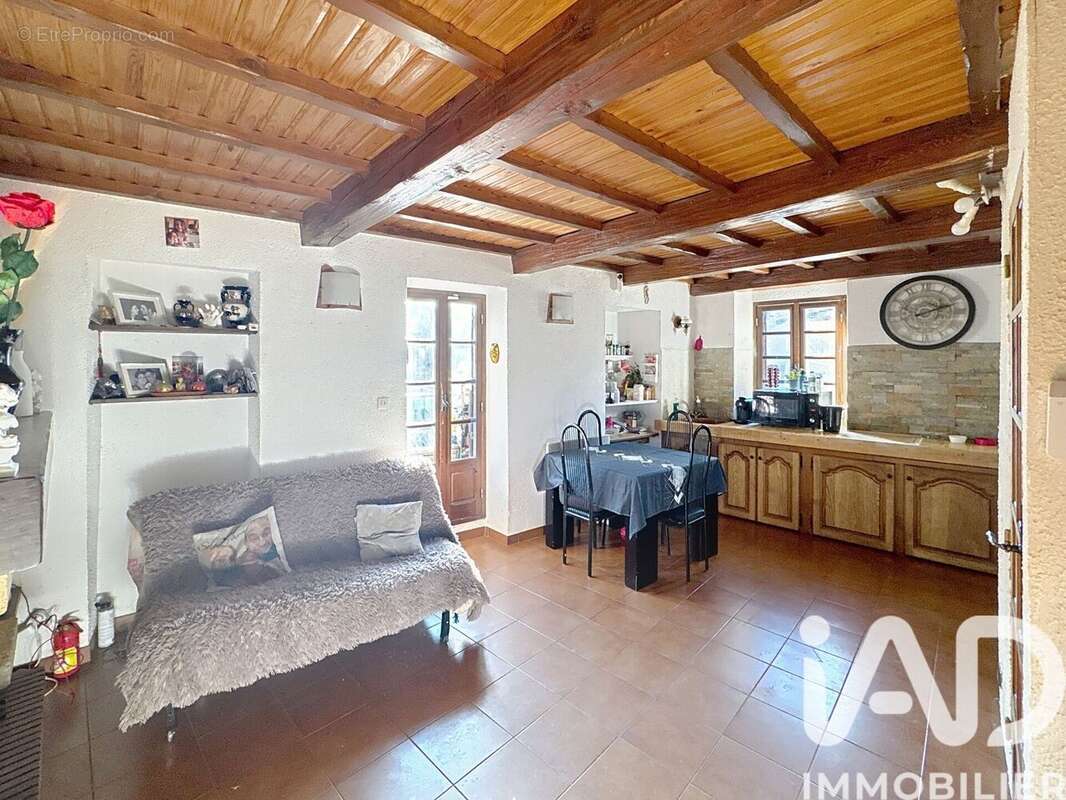 Photo 3 - Maison à LANTOSQUE