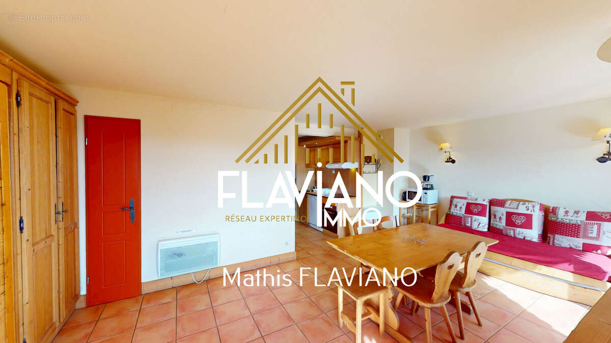 Appartement à UVERNET-FOURS