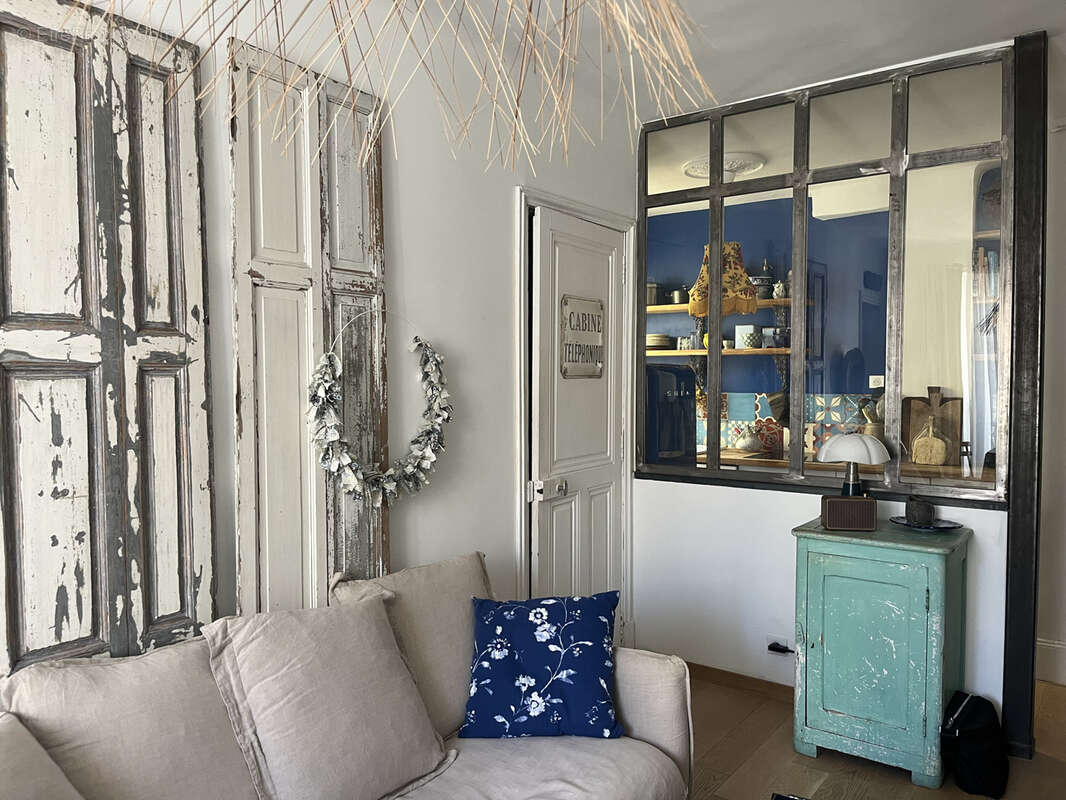 Appartement à MARSEILLE-2E