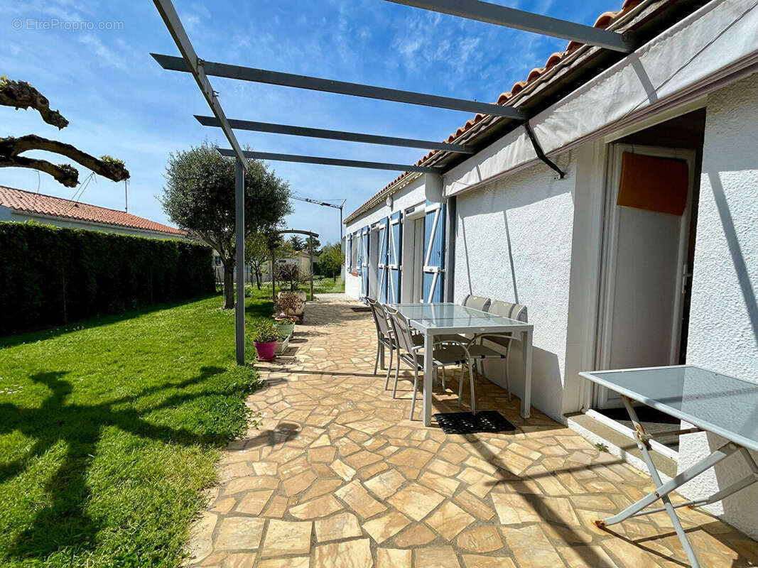Maison à ANGLES