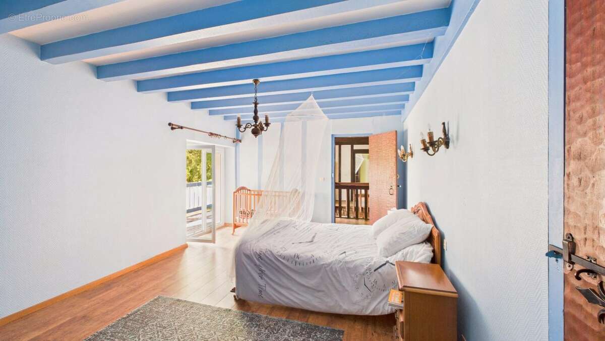 Maison à PEYREHORADE