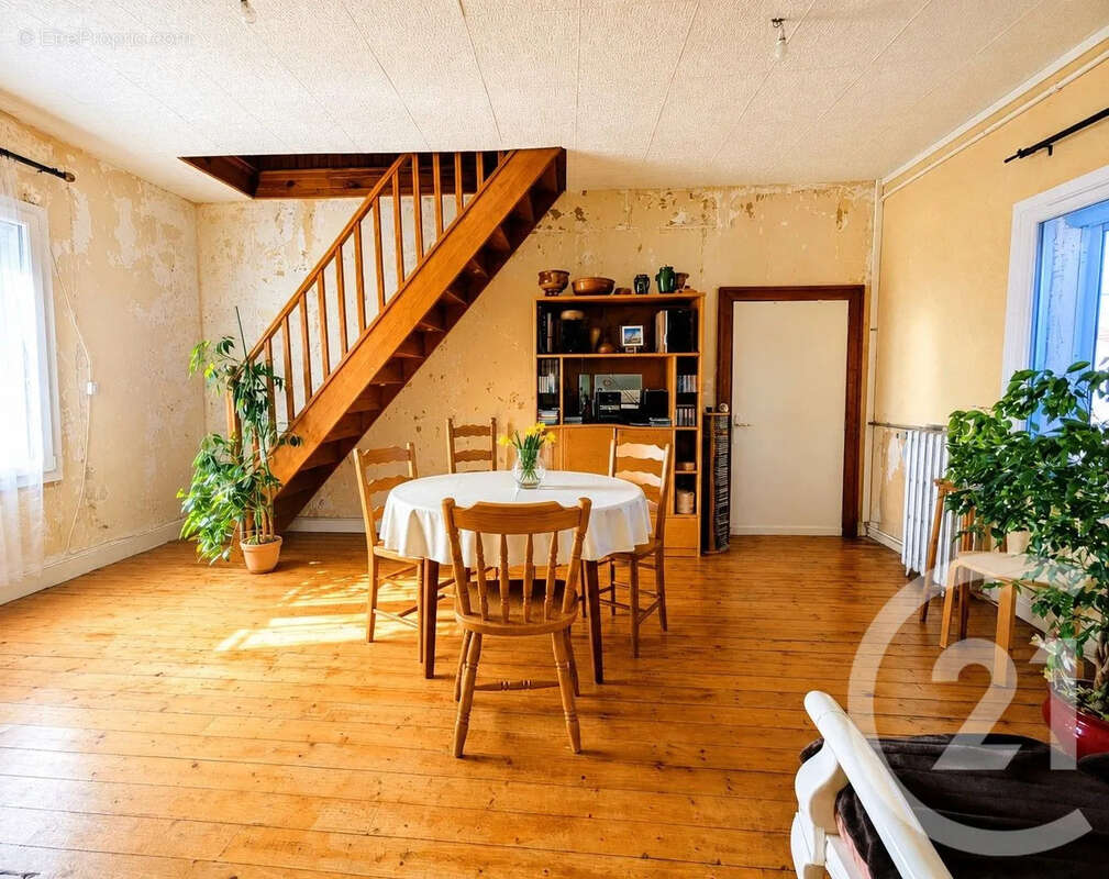 Appartement à SAINT-MEMMIE