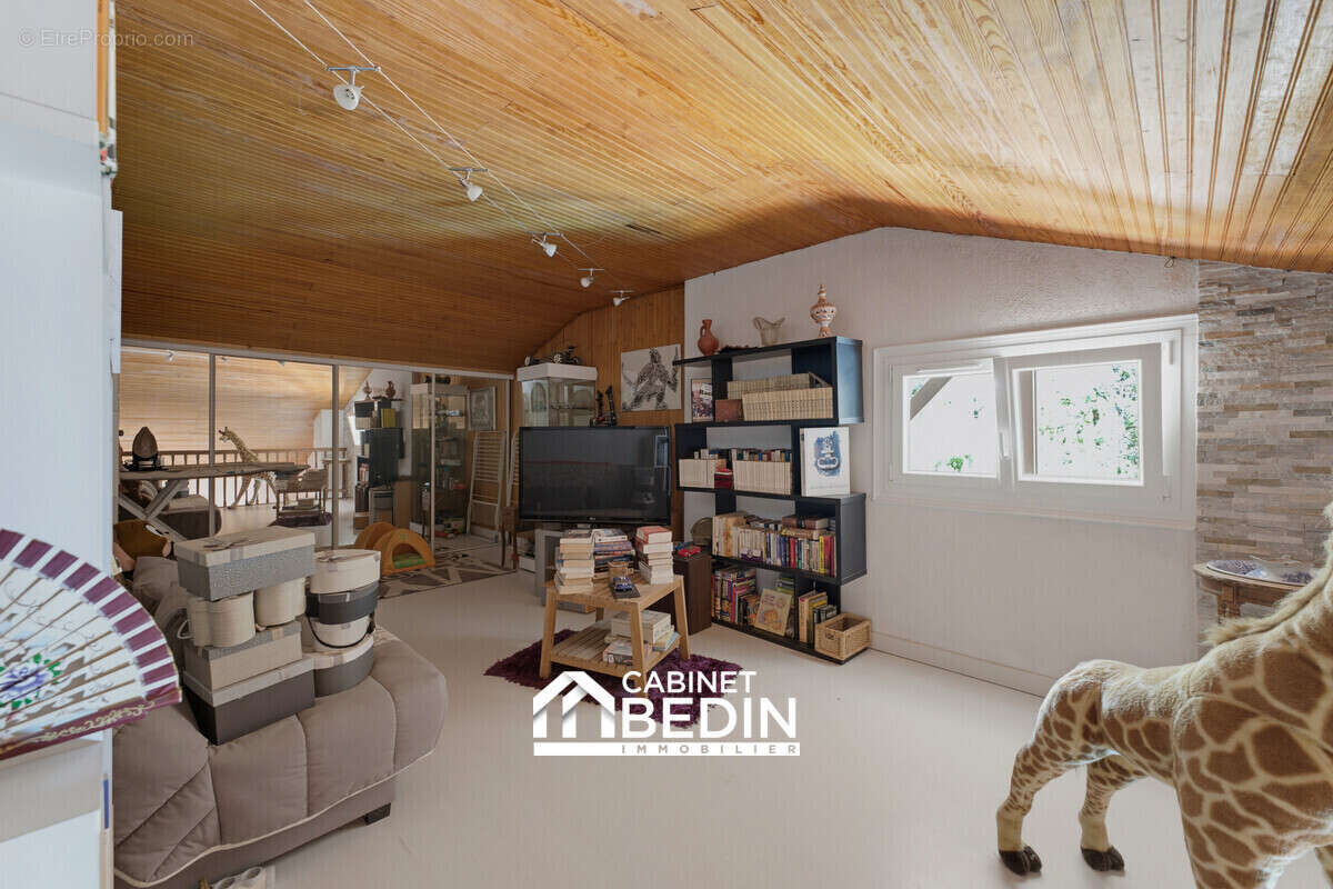 Maison 150 m² à La Brede  - photo 6