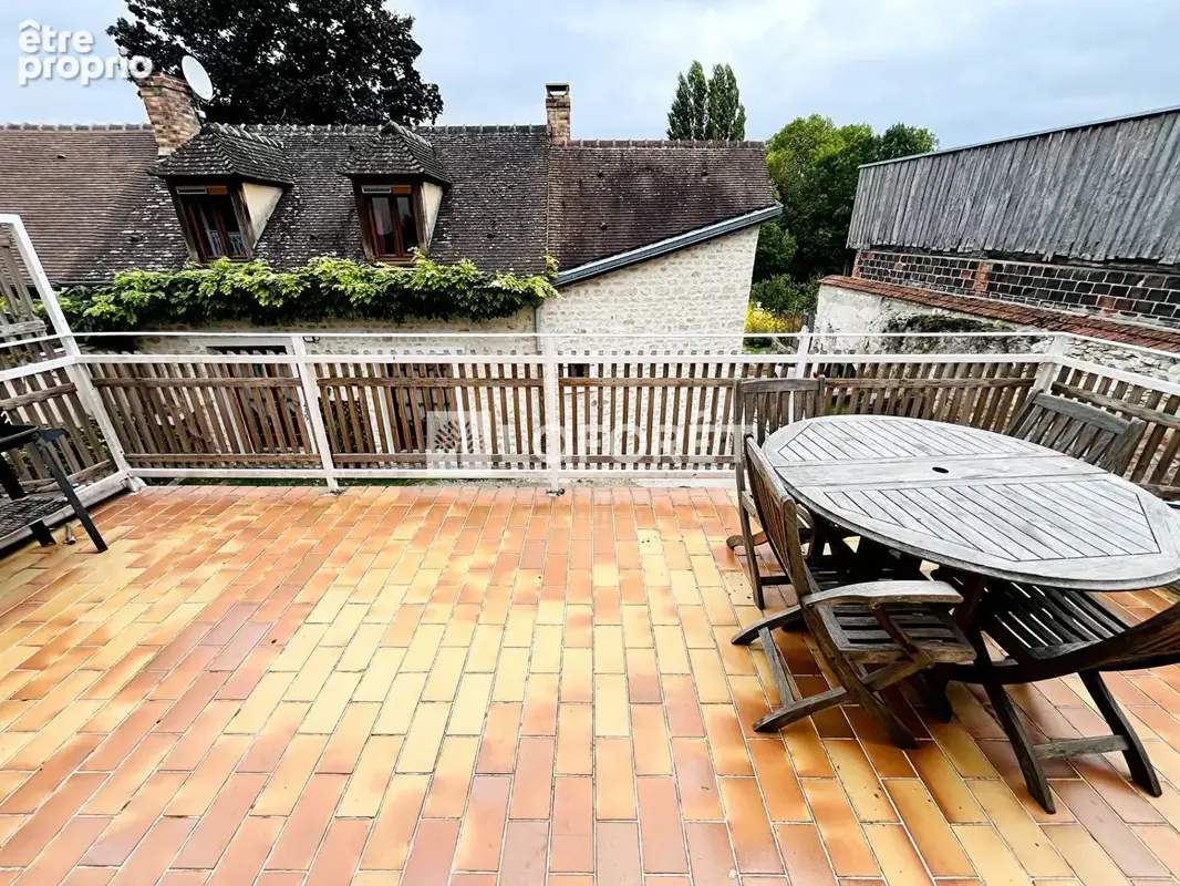 Maison Oinville Sur Montcient 4 pièce(s) 71.30 m2 - photo 1