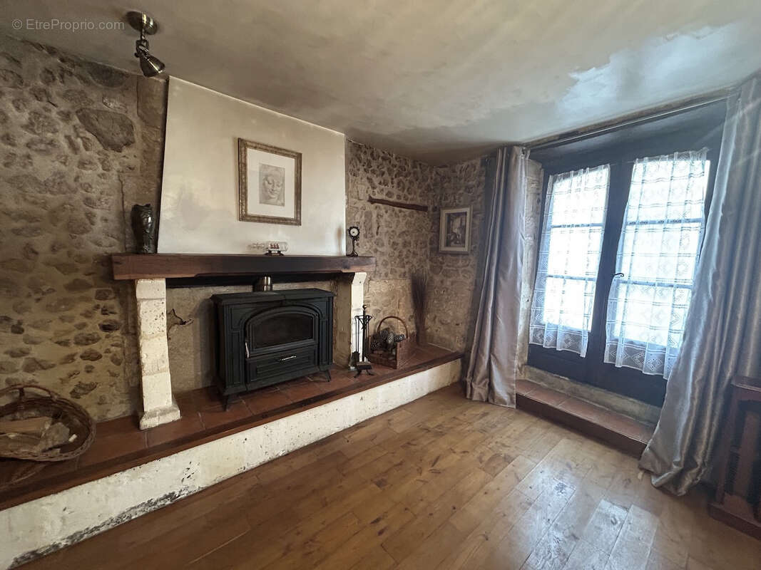 Maison à SAINT-SEVERIN