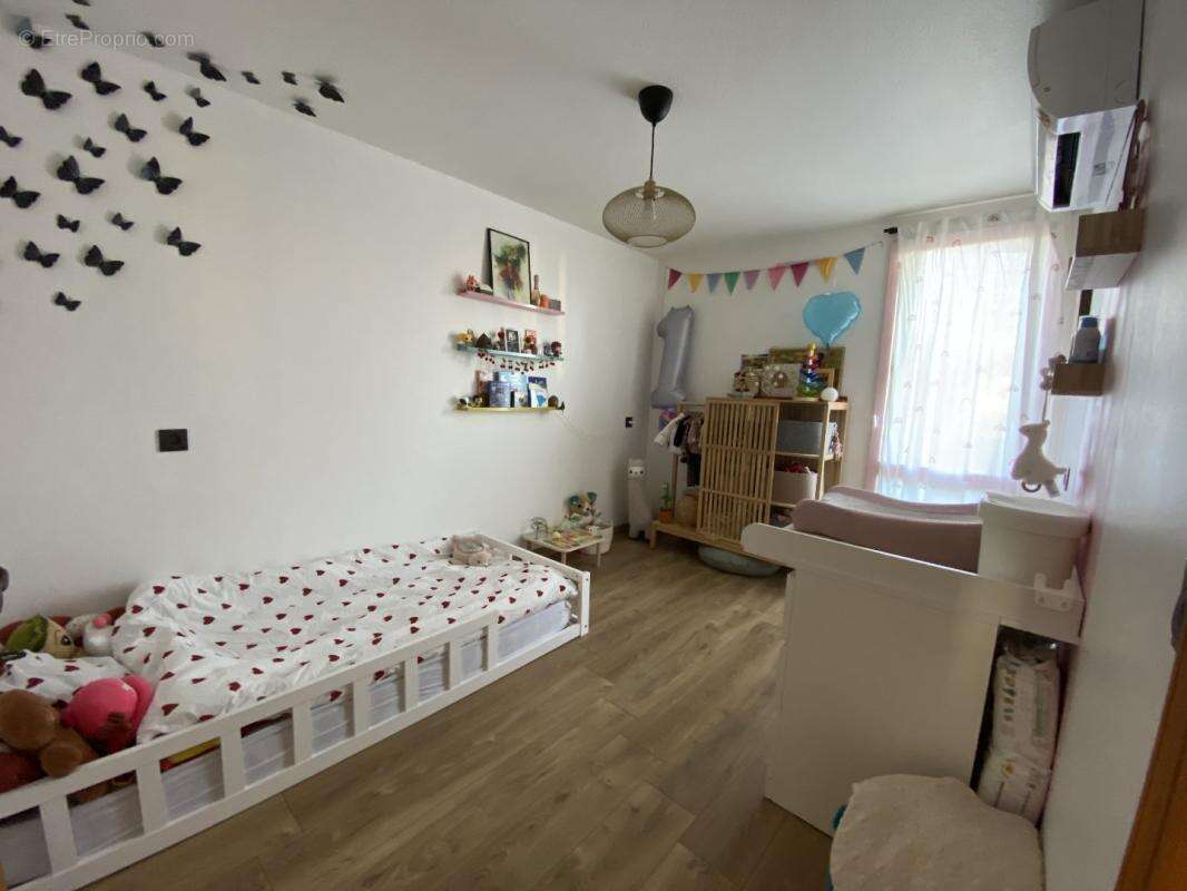 Appartement à VILLENEUVE-LOUBET