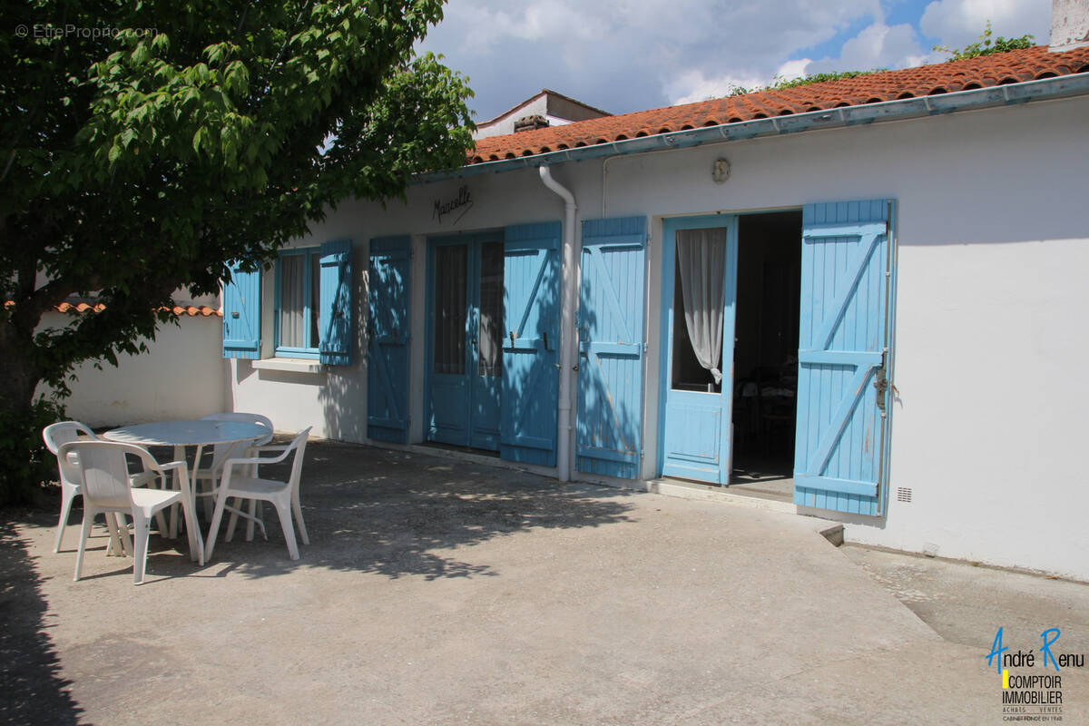 Maison à SAINT-GEORGES-DE-DIDONNE