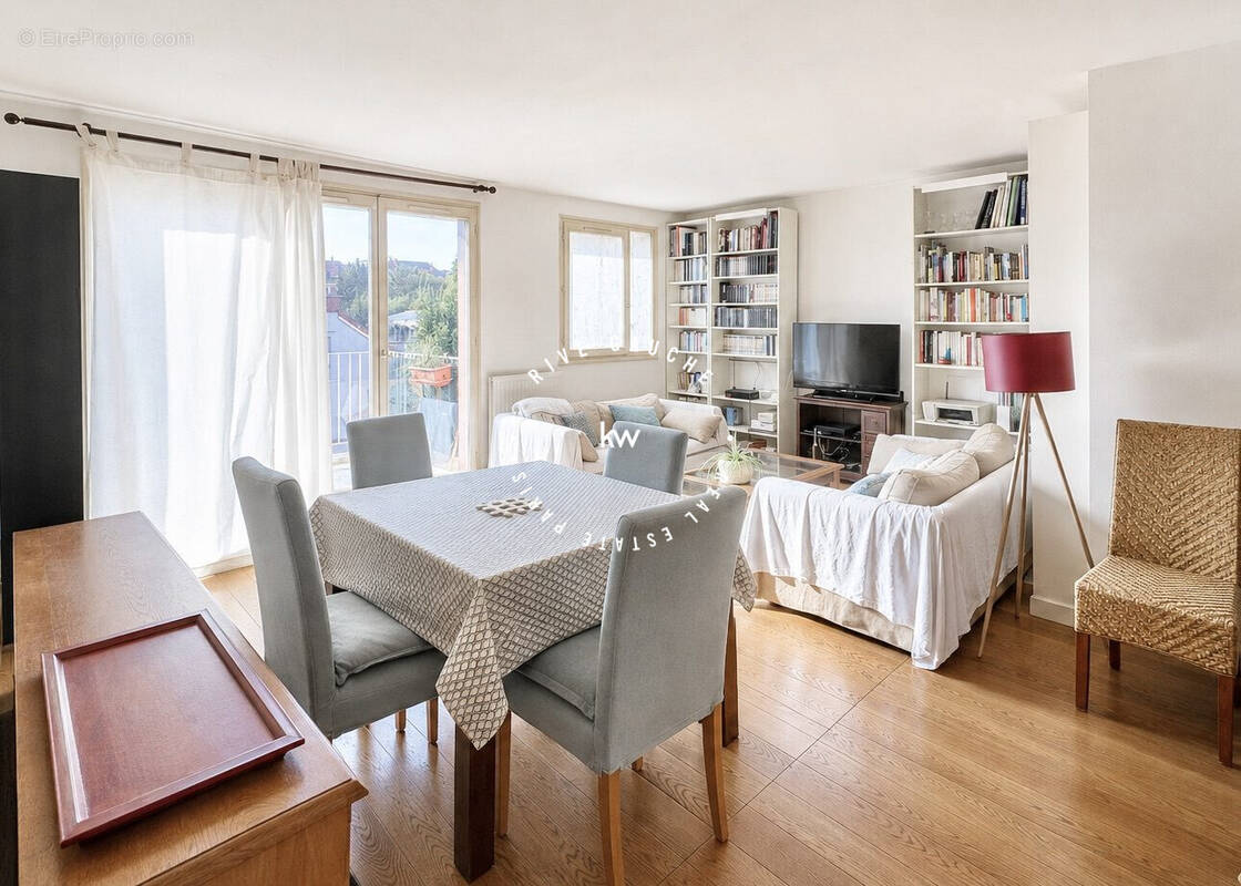 Appartement 90 m² à Clamart  - photo 1
