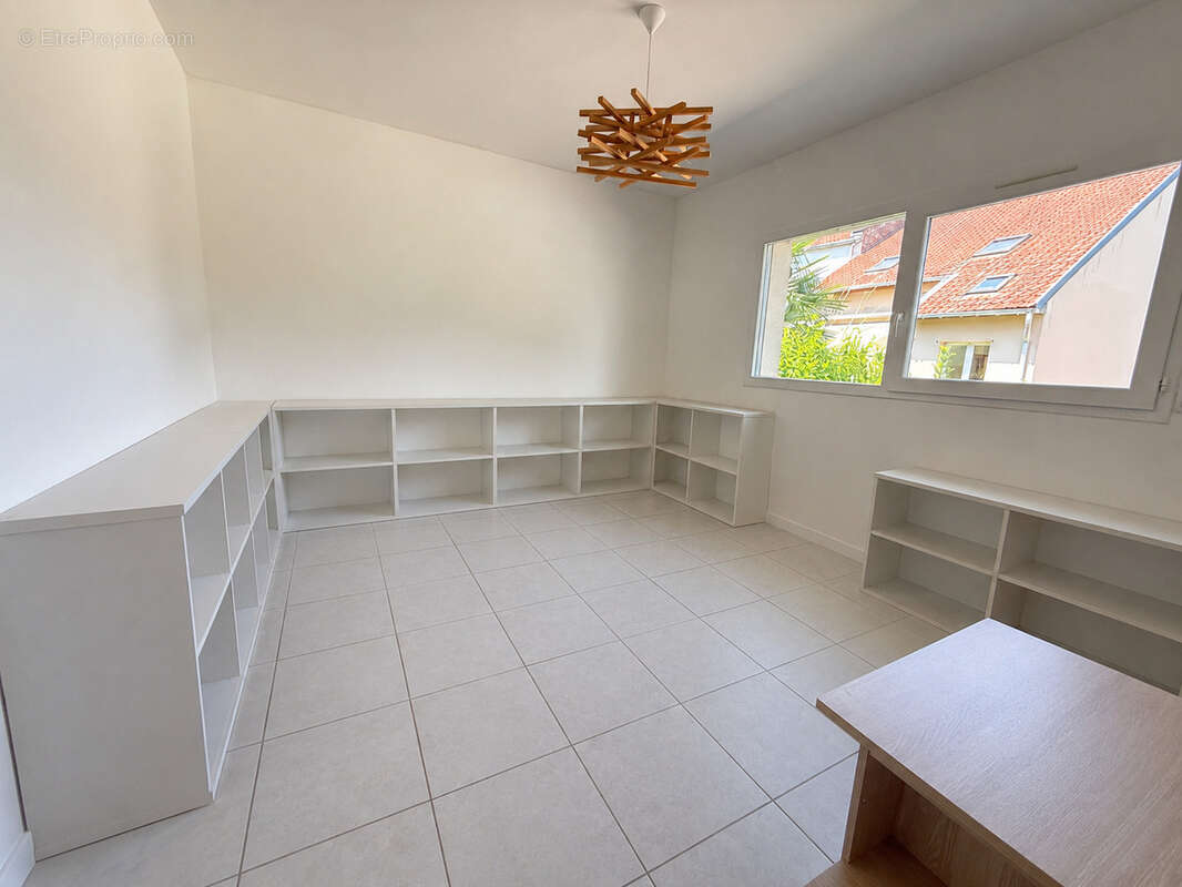 Sains-en-amienois maison 143 m2 en parfait etat-garage-jardin - photo 11