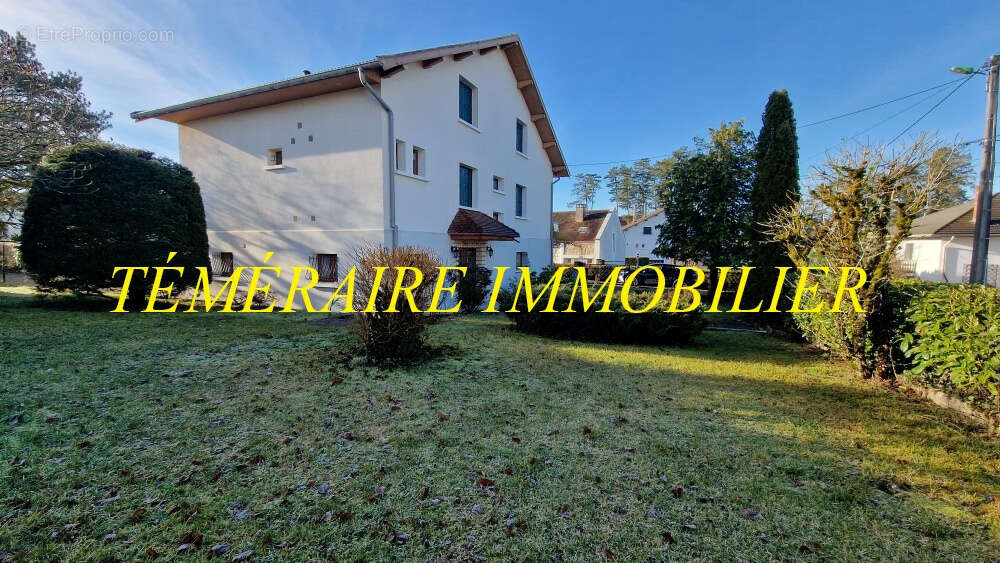 Maison à CHAMPAGNOLE