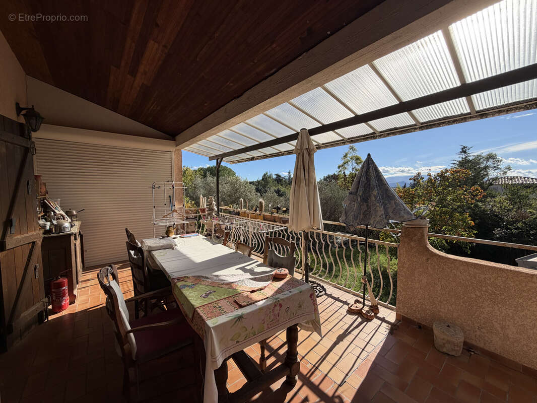 Maison à SAINT-MAXIMIN-LA-SAINTE-BAUME