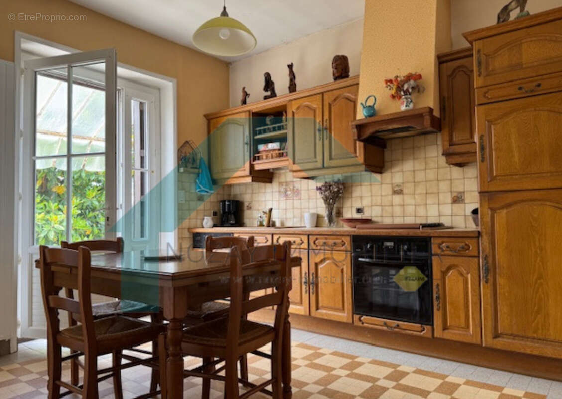 Maison à NOZAY