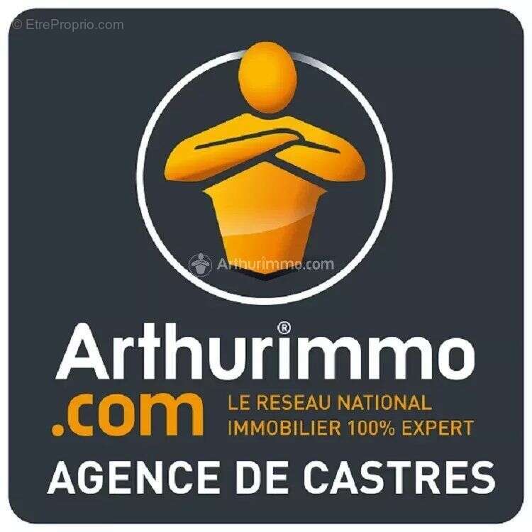 Maison à LABRUGUIERE