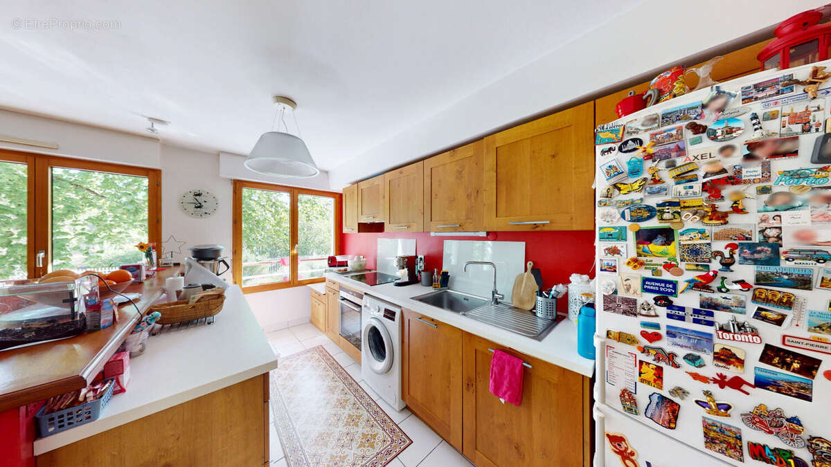 Appartement à PARIS-19E