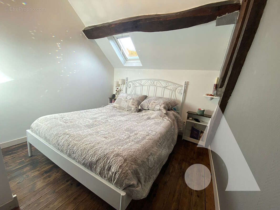 Maison à CREPY-EN-VALOIS