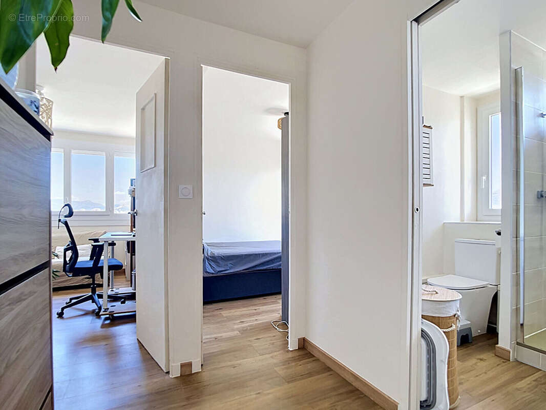 Appartement à MARSEILLE-9E