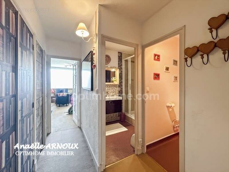 Appartement 3 pièces avec balcon vue panoramique et cave - photo 11