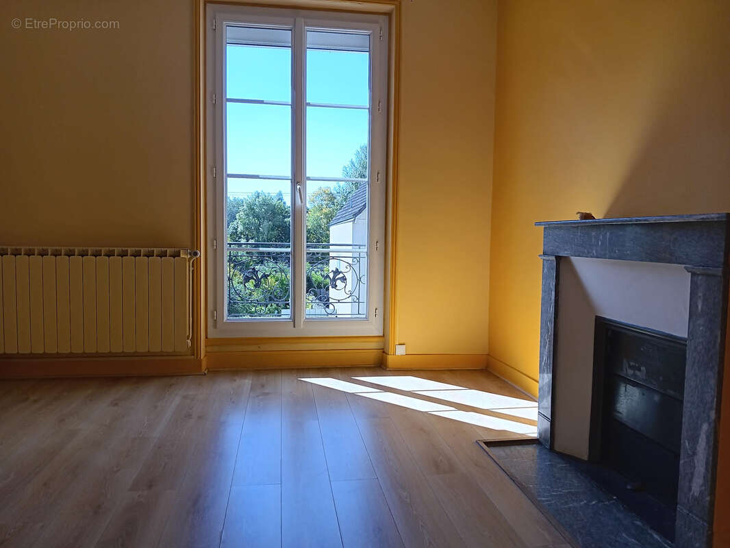 Maison à THESEE