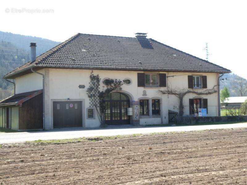 Maison à RUPT-SUR-MOSELLE