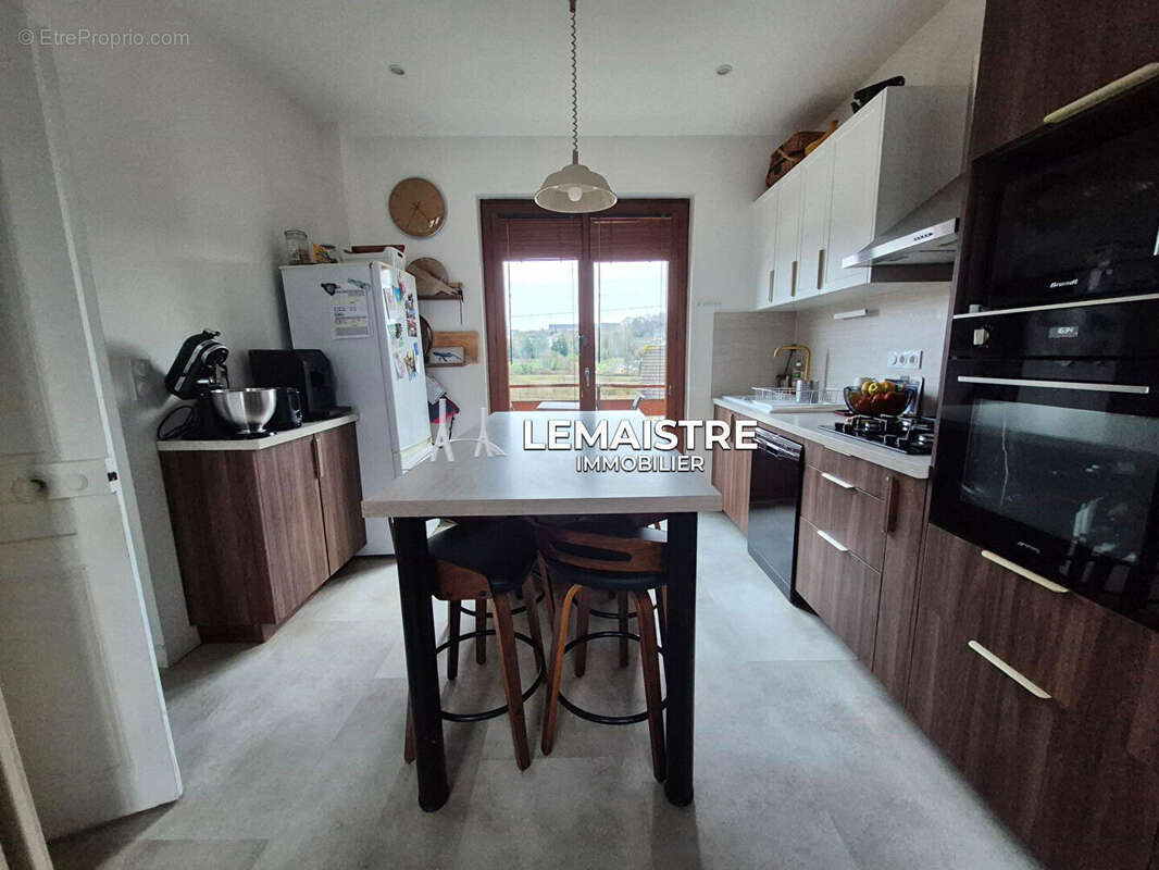 Maison à MONTIVILLIERS