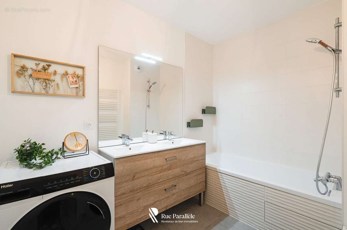 Appartement 86 m² à Allonzier-La-Caille  - photo 9