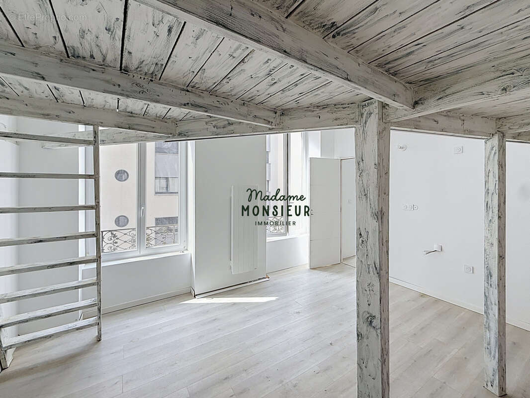 Appartement à LYON-6E