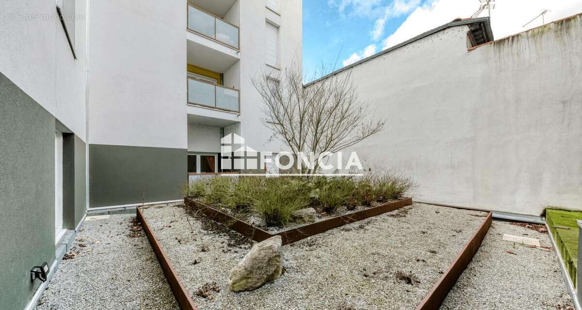 Appartement à SAINT-FONS