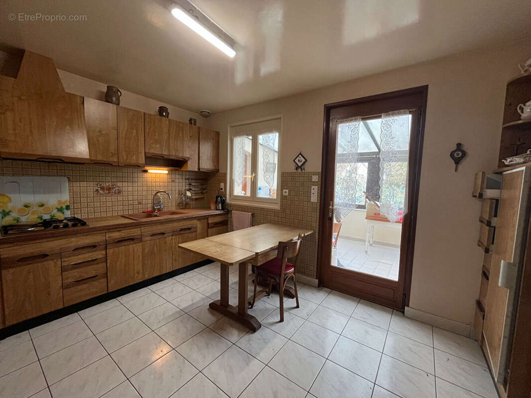 Maison à AUBIGNY-SUR-NERE