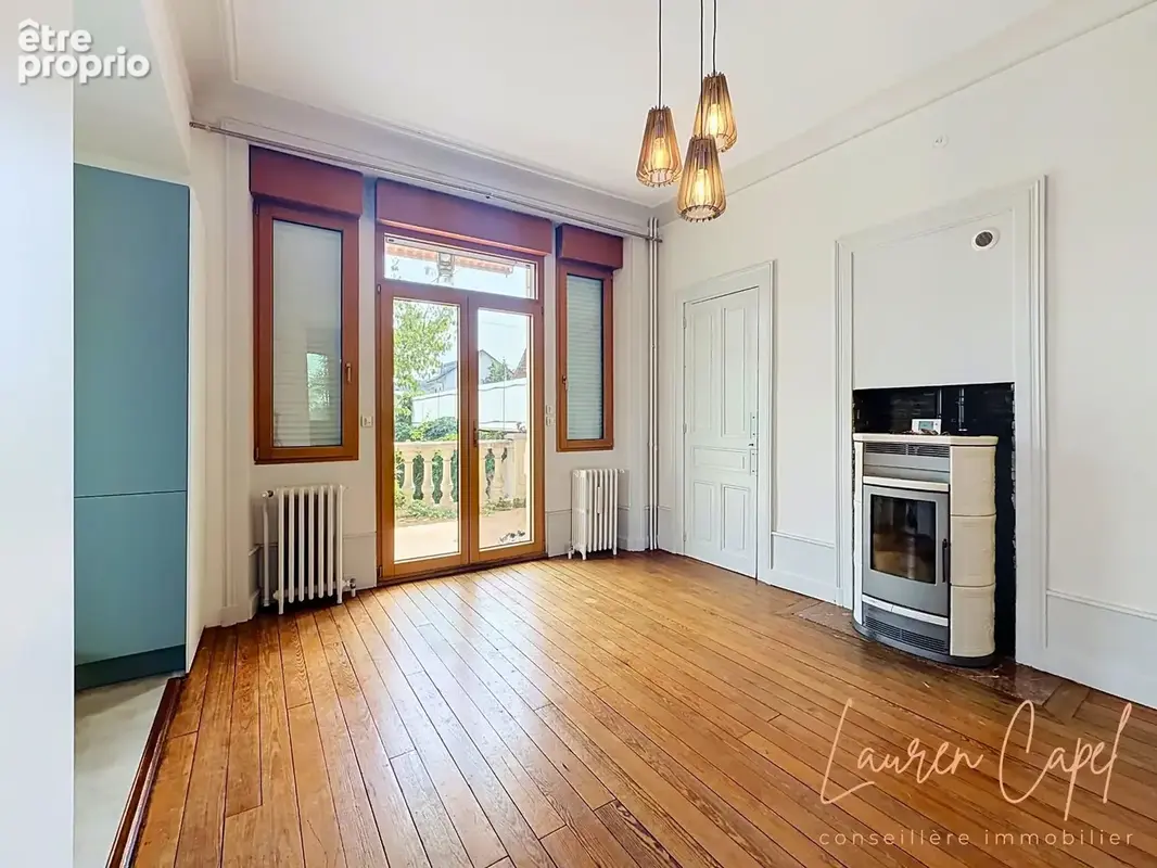 Aix-les-Bains – Maison de caractère de 130 m² avec jardin, 4 chambres et garage - photo 3