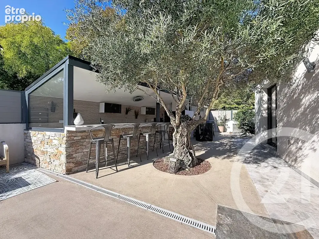 Maison 5 pièces 141 m² à vendre à Gigean (34770) - photo 3